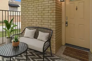 4917 Feagan St, Houston, TX 77007 - Photo 2