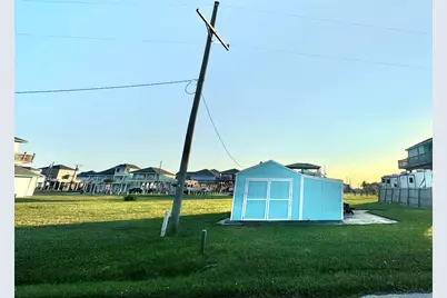 851 S Sage Road, Port Bolivar, TX 77650 - Photo 4