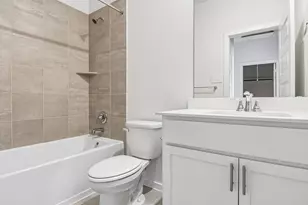 6326 Sapphire Ocean Dr, Houston, TX 77092 - Photo 18