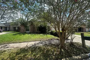 2634 Grand Teton Dr, Houston, TX 77067 - Photo 2