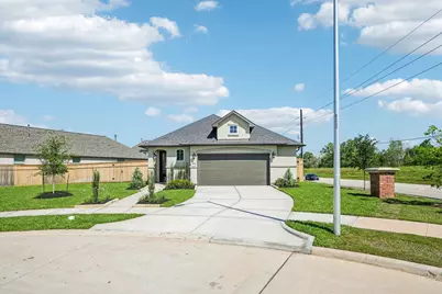 4018 Honeyspring Drive, Missouri City, TX 77459 - Photo 2