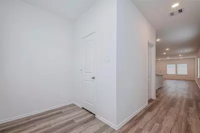 1122 Tempranillo Way, Houston, TX 77090 - Photo 8