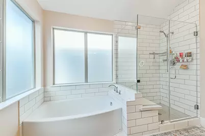 8816 Hollywood Garden Lane, Houston, TX 77080 - Photo 22