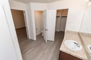 3918 Calgary Cir, Missouri City, TX 77459 - Photo 8