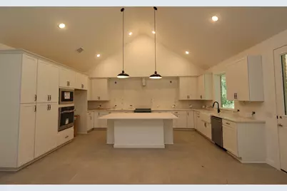 113 Roebuck Lane, New Waverly, TX 77358 - Photo 6