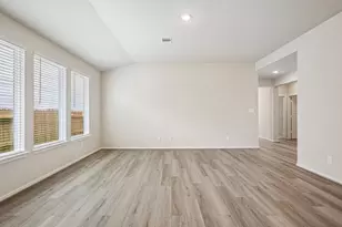 17215 Remington Mdws St, Waller, TX 77484 - Photo 2