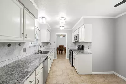 16738 Barkentine Lane, Friendswood, TX 77546 - Photo 20