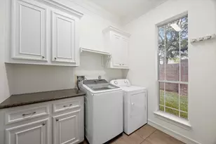 1531 Briar Bend Dr, Friendswood, TX 77546 - Photo 16