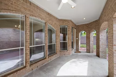 1531 Briar Bend Drive, Friendswood, TX 77546 - Photo 22