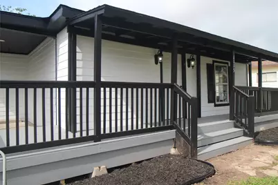 1115 W 4th Street, Freeport, TX 77541 - Photo 26