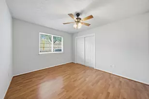 515 Country Ln, League City, TX 77573 - Photo 16