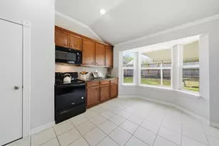 515 Country Ln, League City, TX 77573 - Photo 6