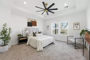 528 N 4th St, La Porte, TX 77571 - Photo 14