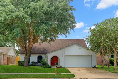 7926 Windy Creek Drive, Houston, TX 77040 - Photo 2
