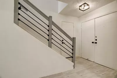 7926 Windy Creek Drive, Houston, TX 77040 - Photo 32