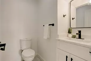 7926 Windy Creek Dr, Houston, TX 77040 - Photo 24