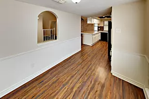 16259 Hollow Wood Dr, Houston, TX 77090 - Photo 8
