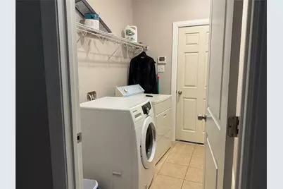 9431 Water Edge Point Ln, Humble, TX 77396 - Photo 16