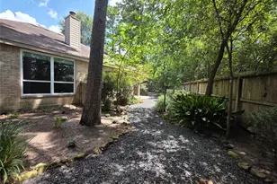 6 Cheshire Glen Ct, The Woodlands, TX 77382 - Photo 24