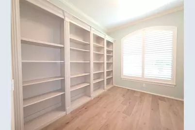 6 Cheshire Glen Court, The Woodlands, TX 77382 - Photo 20