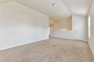2626 Fresh Dawn Dr, Fresno, TX 77545 - Photo 2