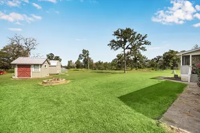 350 Floyd Lane, Round Top, TX 78954 - Photo 14