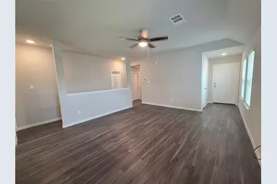 2390 Tavo Trail Drive, Conroe, TX 77301 - Photo 6