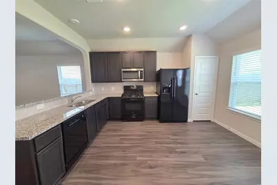 2390 Tavo Trail Drive, Conroe, TX 77301 - Photo 8