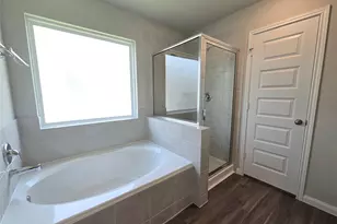 2390 Tavo Trail Dr, Conroe, TX 77301 - Photo 14