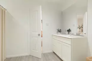 3623 Atlas Pt Ln, Angleton, TX 77515 - Photo 12