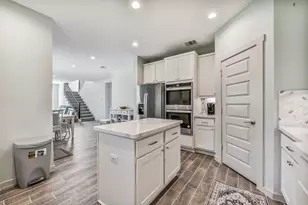 1508 Harvest Vine Ct, Friendswood, TX 77546 - Photo 8