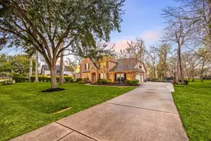 4903 Oxbow Cir E, Fulshear, TX 77441 - Photo 8
