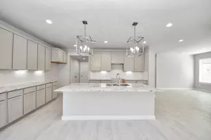 18623 Serapis St, Fresno, TX 77545 - Photo 8
