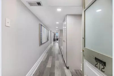 2118 Strand Street #212, Galveston, TX 77550 - Photo 8