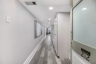 2118 Strand St, Galveston, TX 77550 - Photo 8