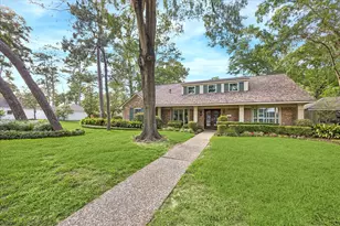 10110 Sugar Hill Dr, Houston, TX 77042 - Photo 4