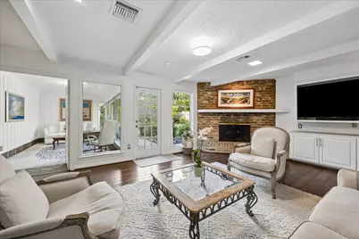 10110 Sugar Hill Drive, Houston, TX 77042 - Photo 10