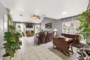 8714 Dawnridge Dr, Houston, TX 77071 - Photo 6