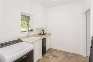 297 Bourrous Dr, Diboll, TX 75941 - Photo 20