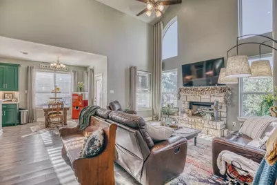 1704 Twin Oaks Circle, Brenham, TX 77833 - Photo 6