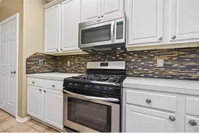 54 Blue Creek, The Woodlands, TX 77382 - Photo 10