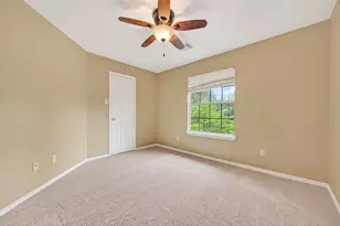 54 Blue Creek, The Woodlands, TX 77382 - Photo 16