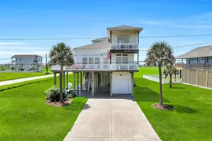 18614 Warrior Rd, Galveston, TX 77554 - Photo 1