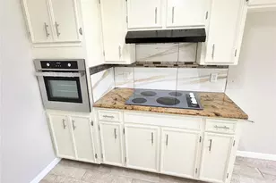 98 Sparrow Way, Beaumont, TX 77707 - Photo 8