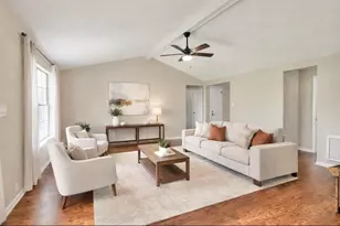 98 Sparrow Way, Beaumont, TX 77707 - Photo 4