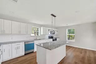 8702 Rinn St, Houston, TX 77078 - Photo 16