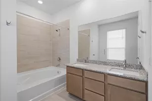 1806 Livadero Ln, Fresno, TX 77545 - Photo 18