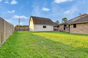 2714 Brahman Dr, Manvel, TX 77578 - Photo 18