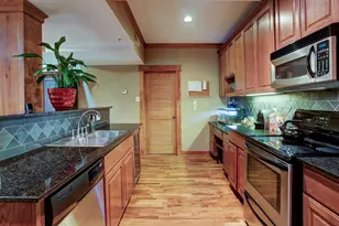 215 W Norma St, Houston, TX 77009 - Photo 18