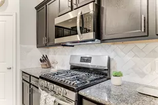 2609 Sagedale Dr, Conroe, TX 77301 - Photo 12